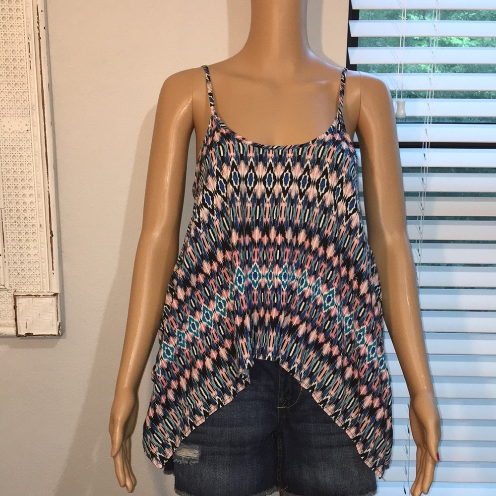 Women’s Top Size M